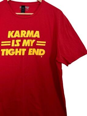 💥 Taylor Swift "Karma Is My Tight End" Short Sleeve Top